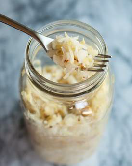 You are currently viewing Easy Homemade Sauerkraut