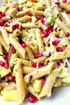 Read more about the article Turkey Pesto Pasta Salad