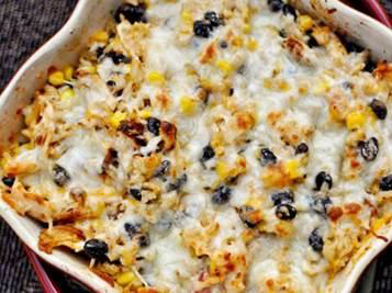 You are currently viewing Cheesy Chicken and Rice Bake