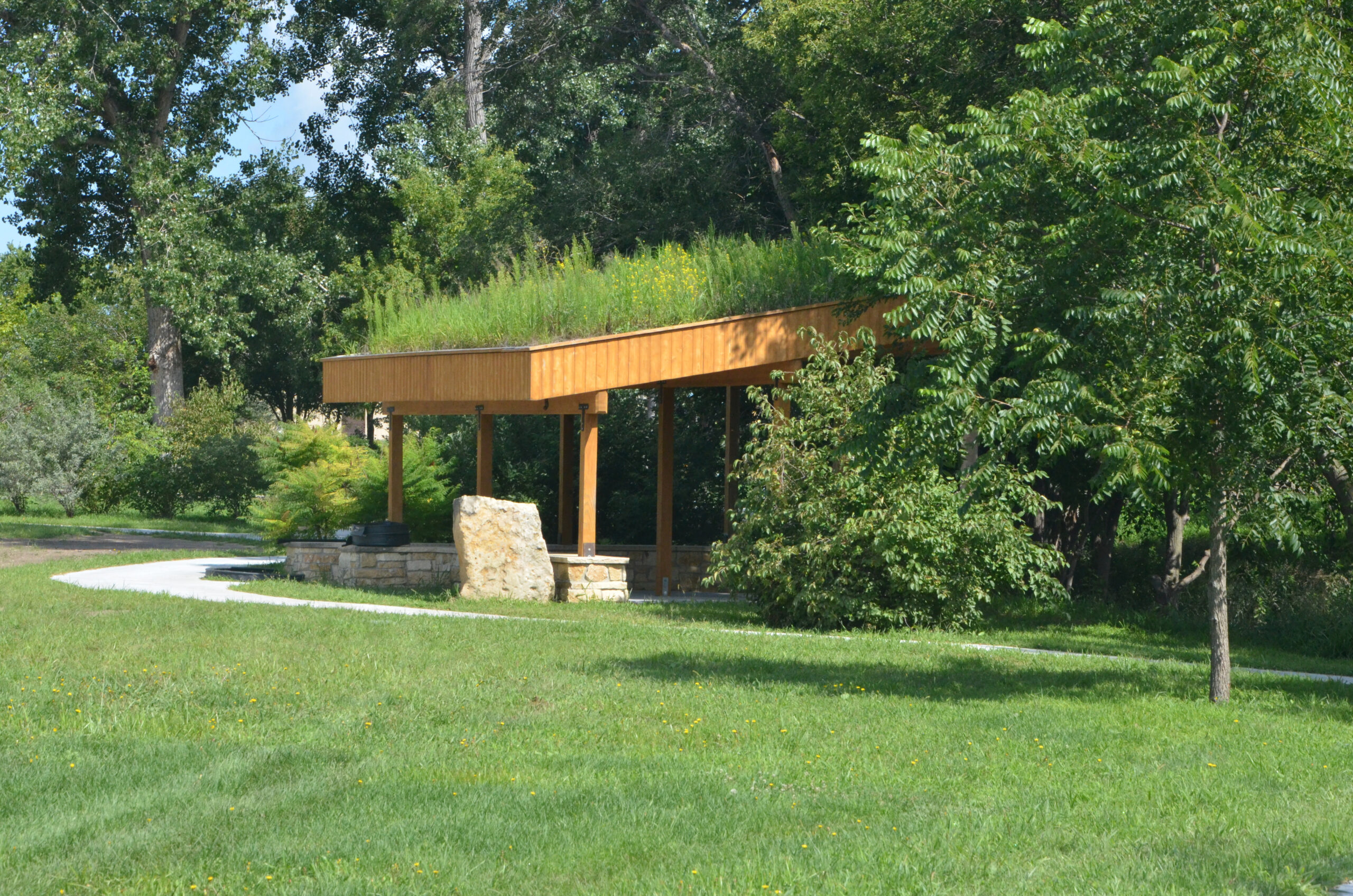 Eco-friendly School
